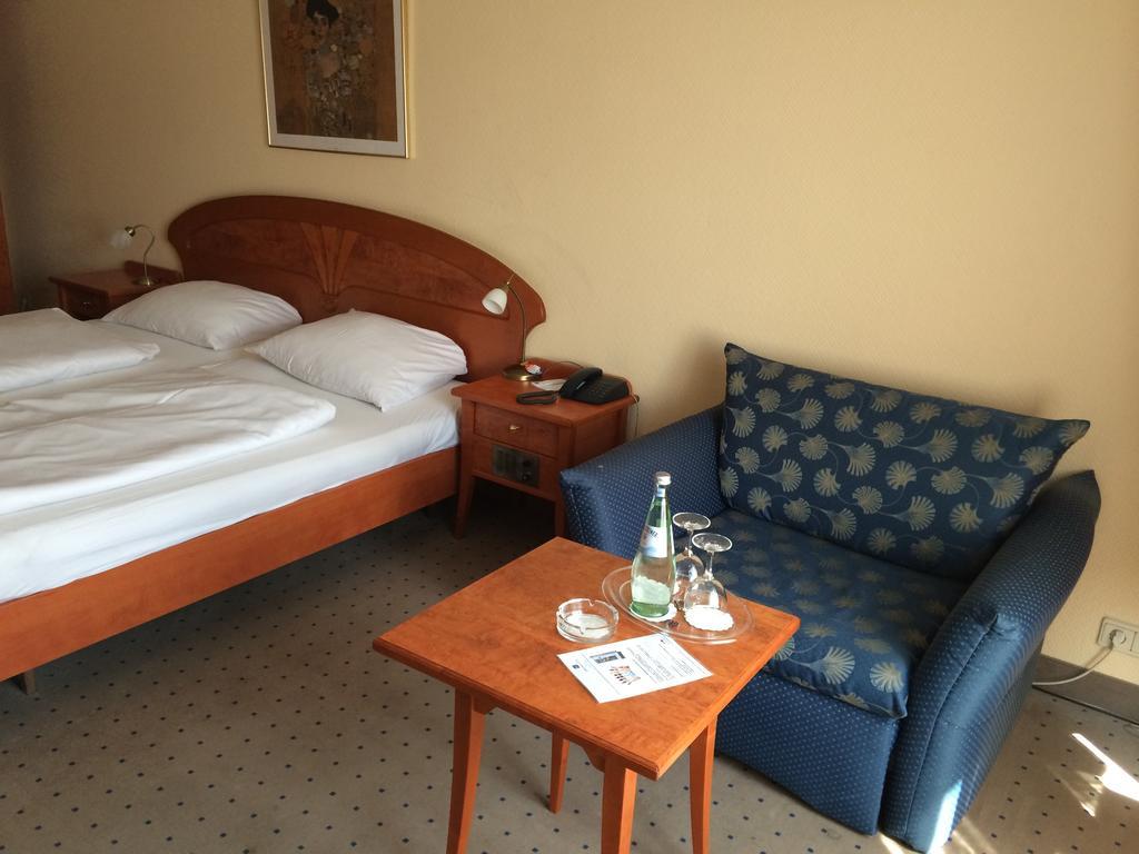 Tryp By Wyndham Kassel City Centre Rum bild